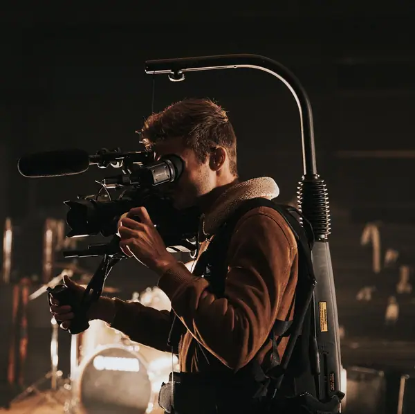 Tezura - Stray Alone, Musikvideo, 2019